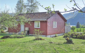 Beautiful Home In Hovsherad With Kitchen